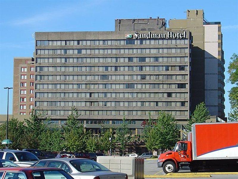 Sandman Hotel Vancouver Downtown Exterior foto